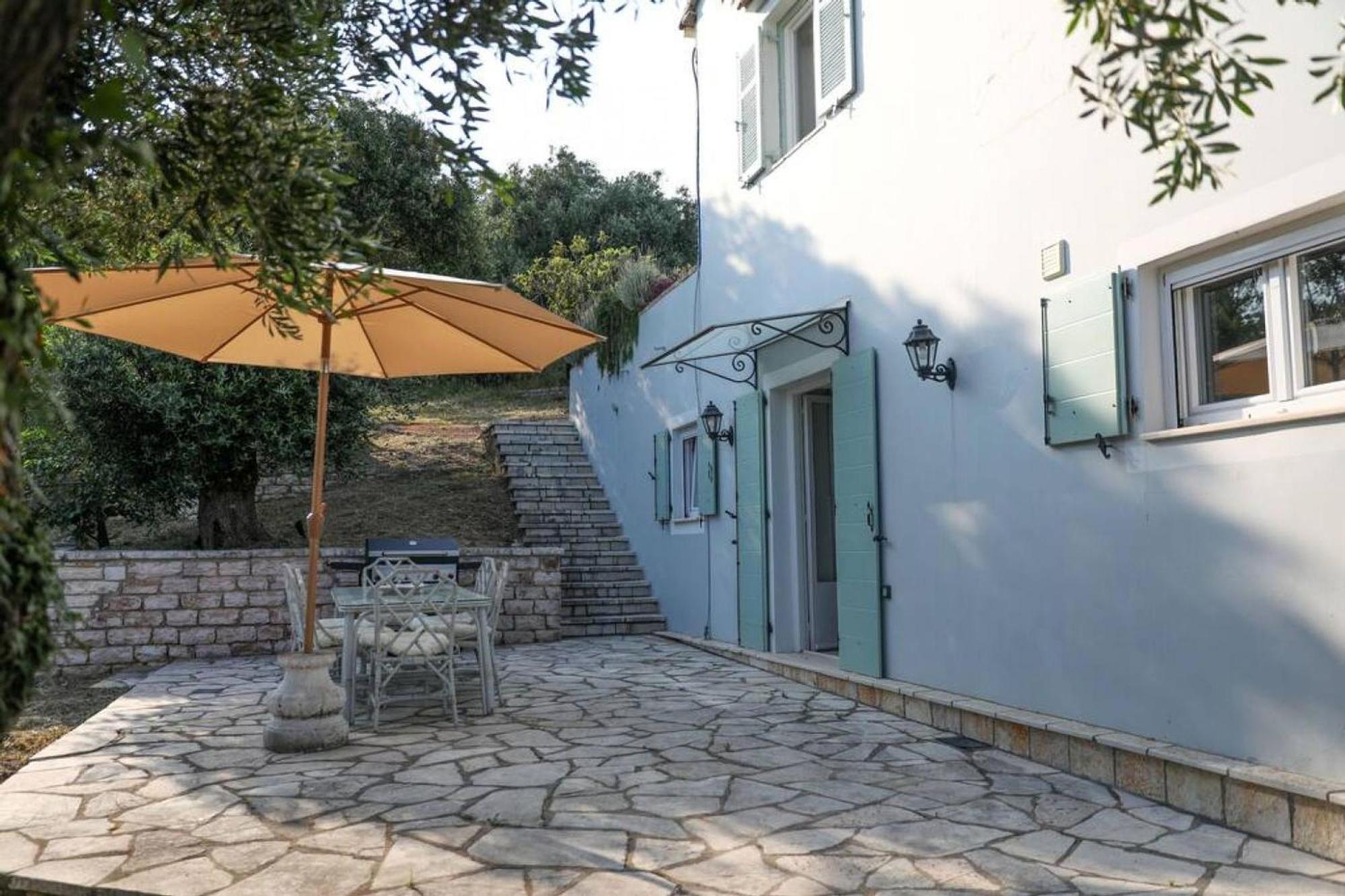 Sinies Stone Cottage - Ne Corfu Agnítsini Exterior photo