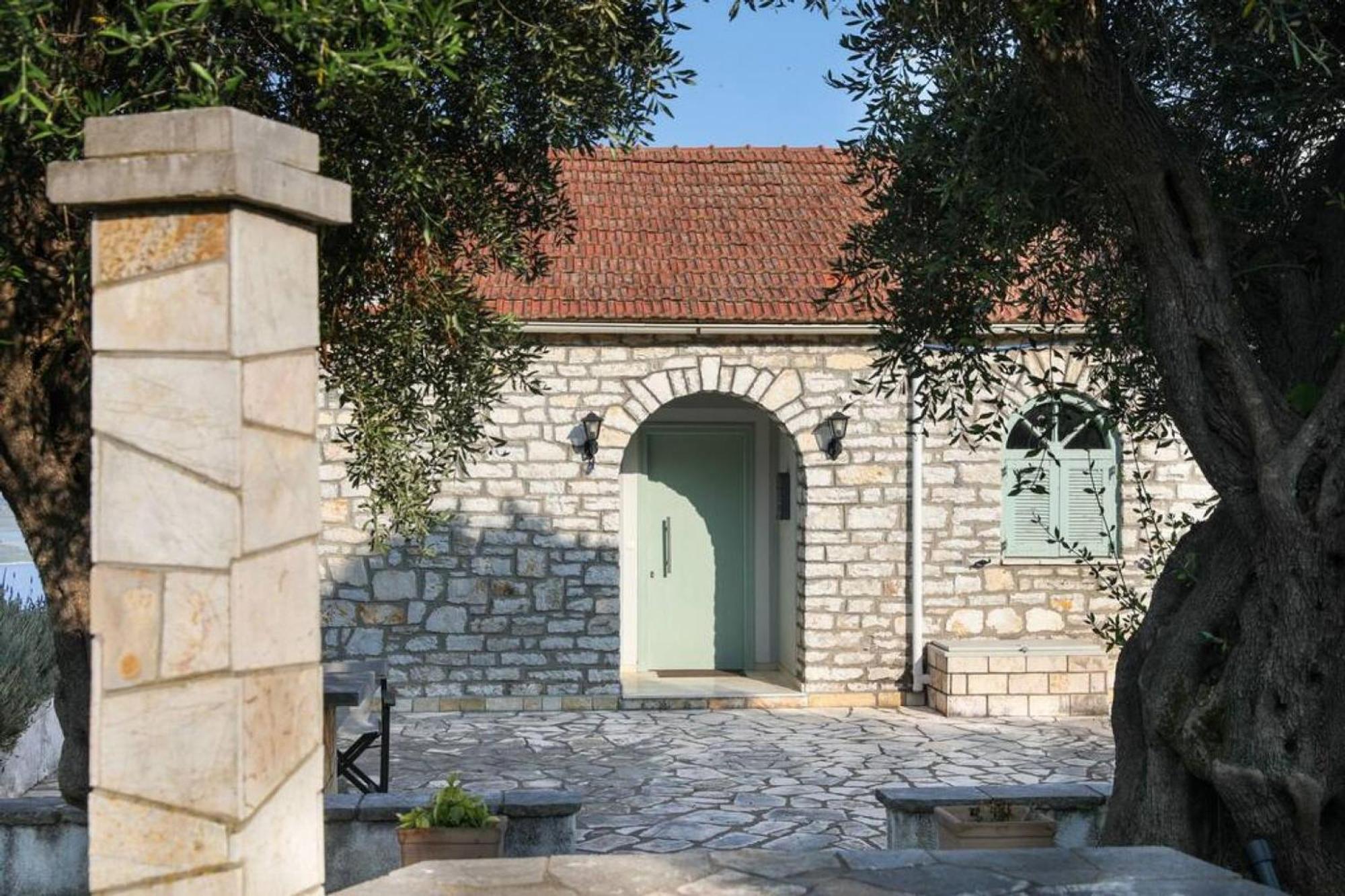 Sinies Stone Cottage - Ne Corfu Agnítsini Exterior photo